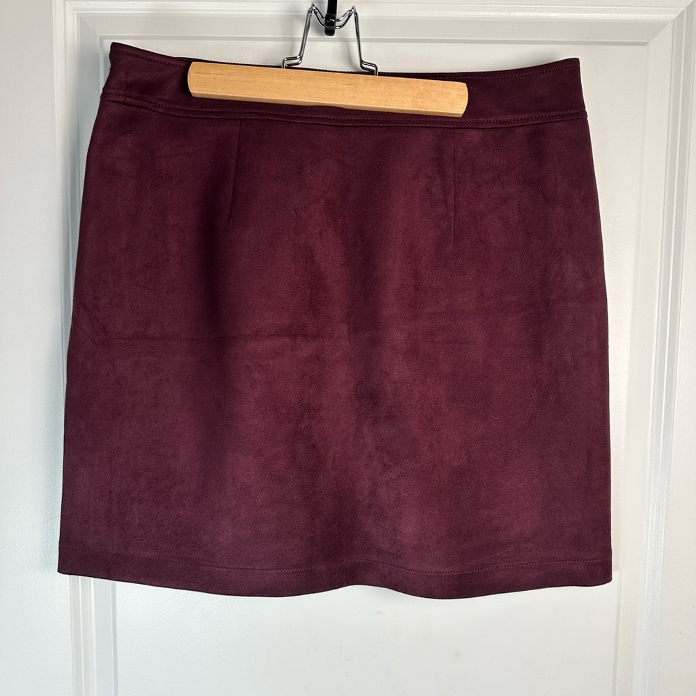 LOFT Rich Burgundy Mini Skirt - Picture 5 of 8